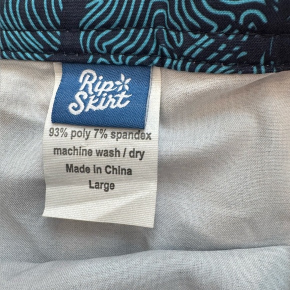 RipSkirt Wrap Skirt Length 2 Hibiscus Floral Cover-Up 19” Large - Picture 3 of 3